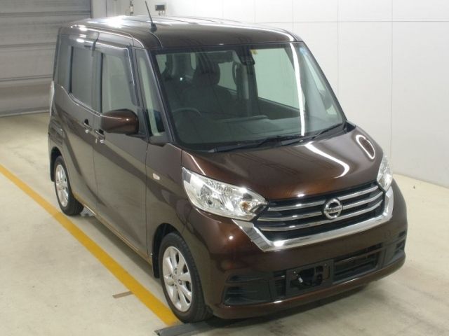 3067 Nissan Dayz roox B21A 2018 г. (NAA Nagoya)